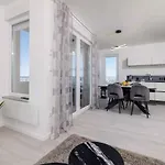 In 41686 *