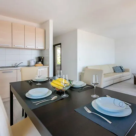 Apartment In 41686 Crikvenica
